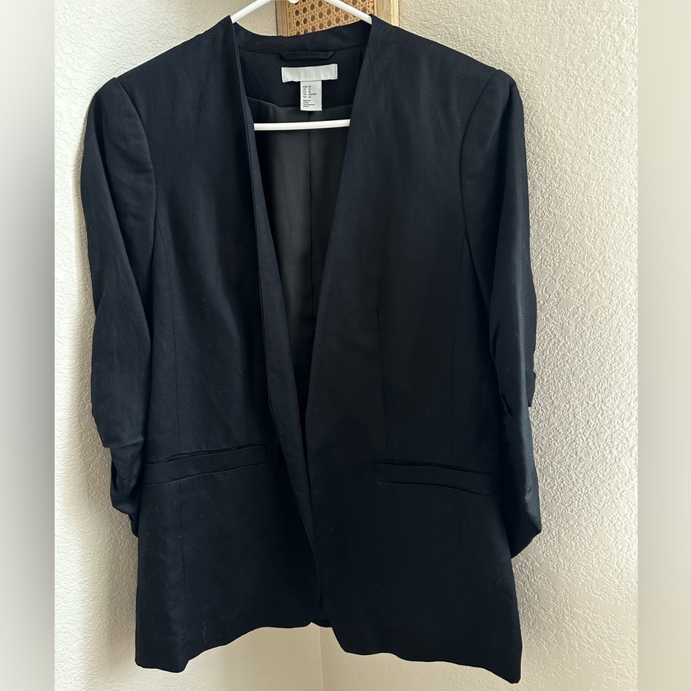 H&M small black blazer
